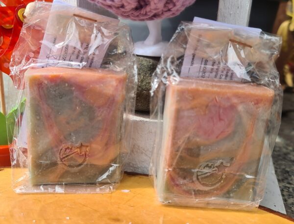 Morgerzauber Naturseife mit grüner Tonerde – Bild 3